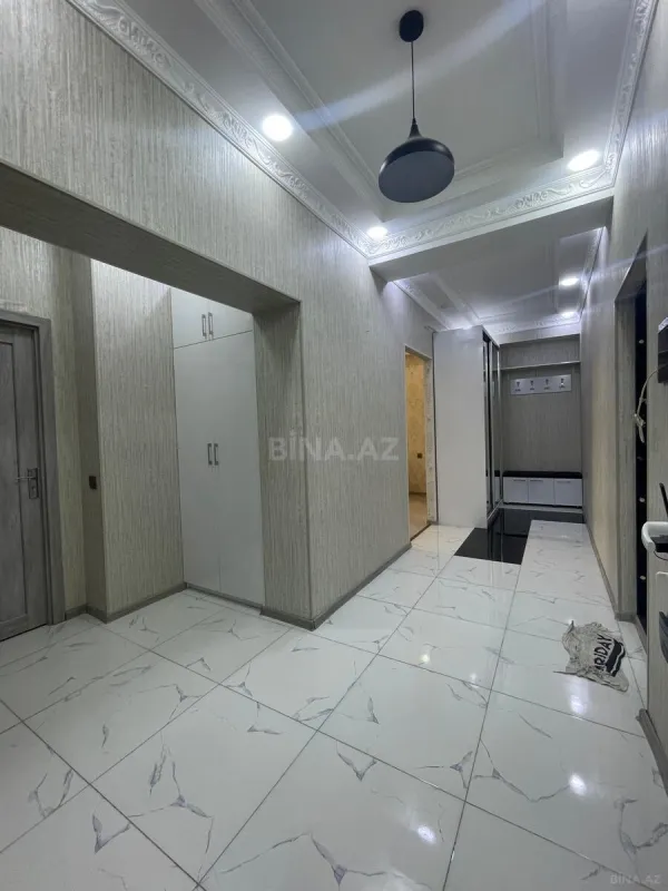 Satılır 2 otaqlı mənzil 75 m²