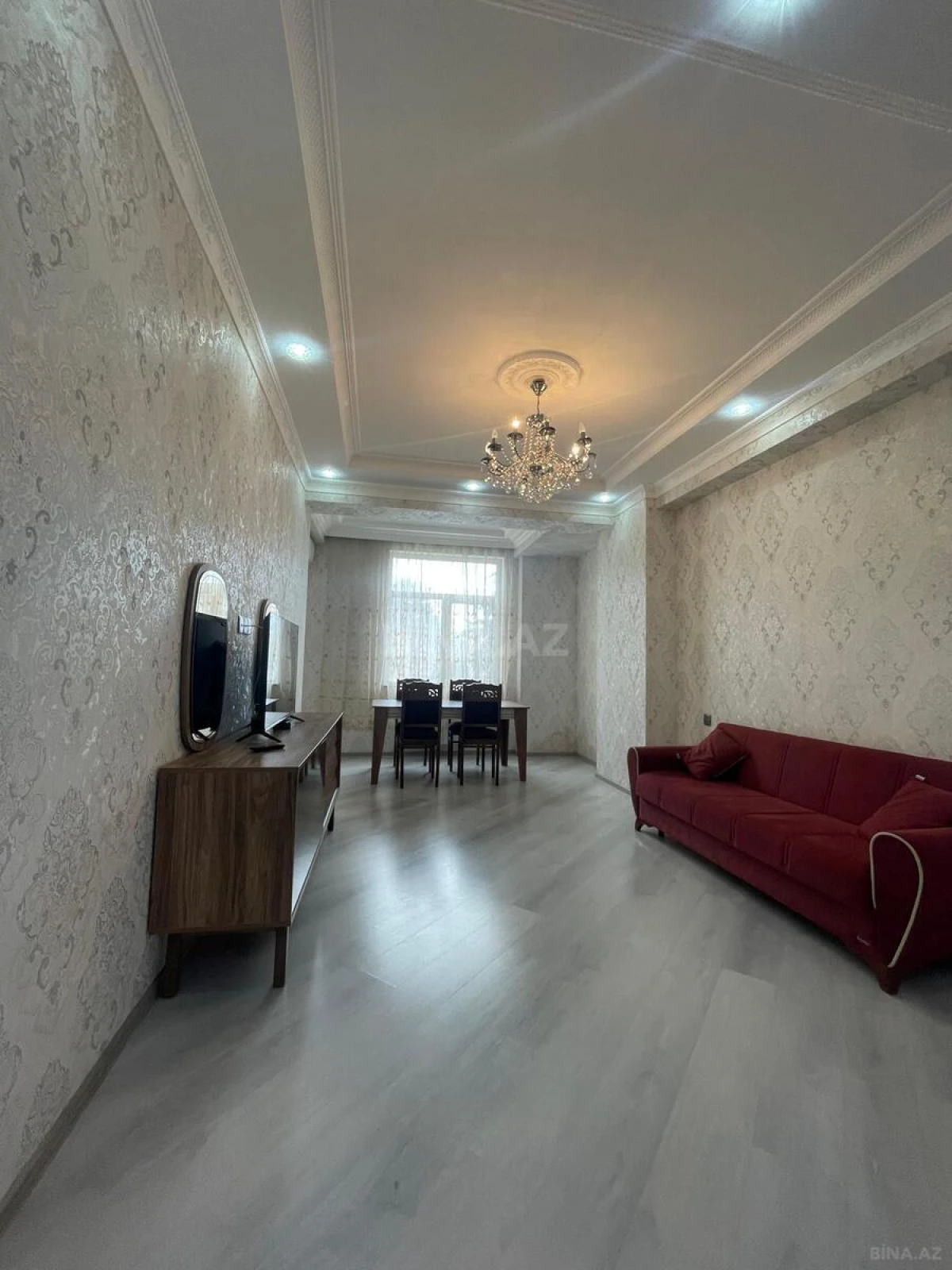 Satılır 2 otaqlı mənzil 75 m²