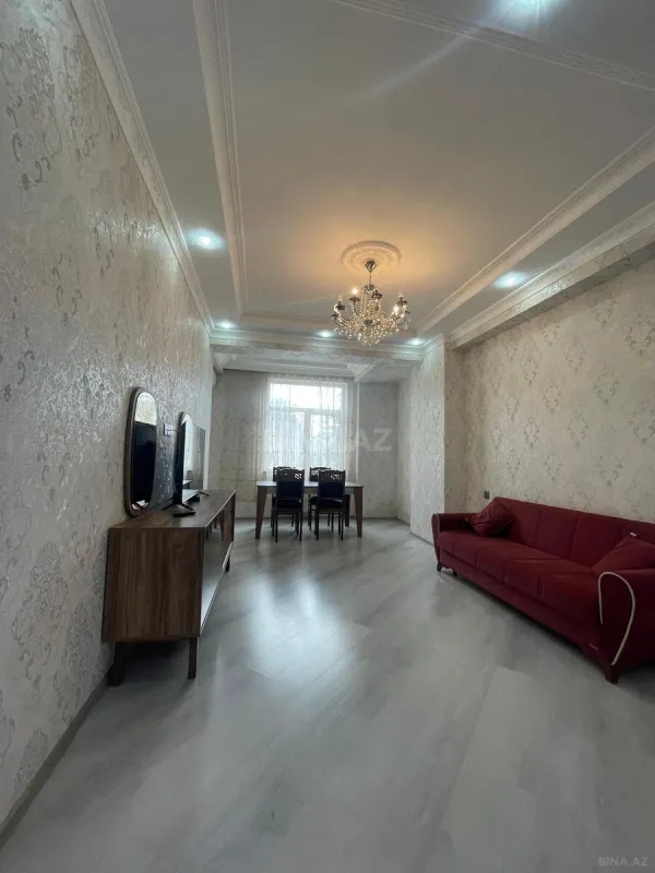 Satılır 2 otaqlı mənzil 75 m²