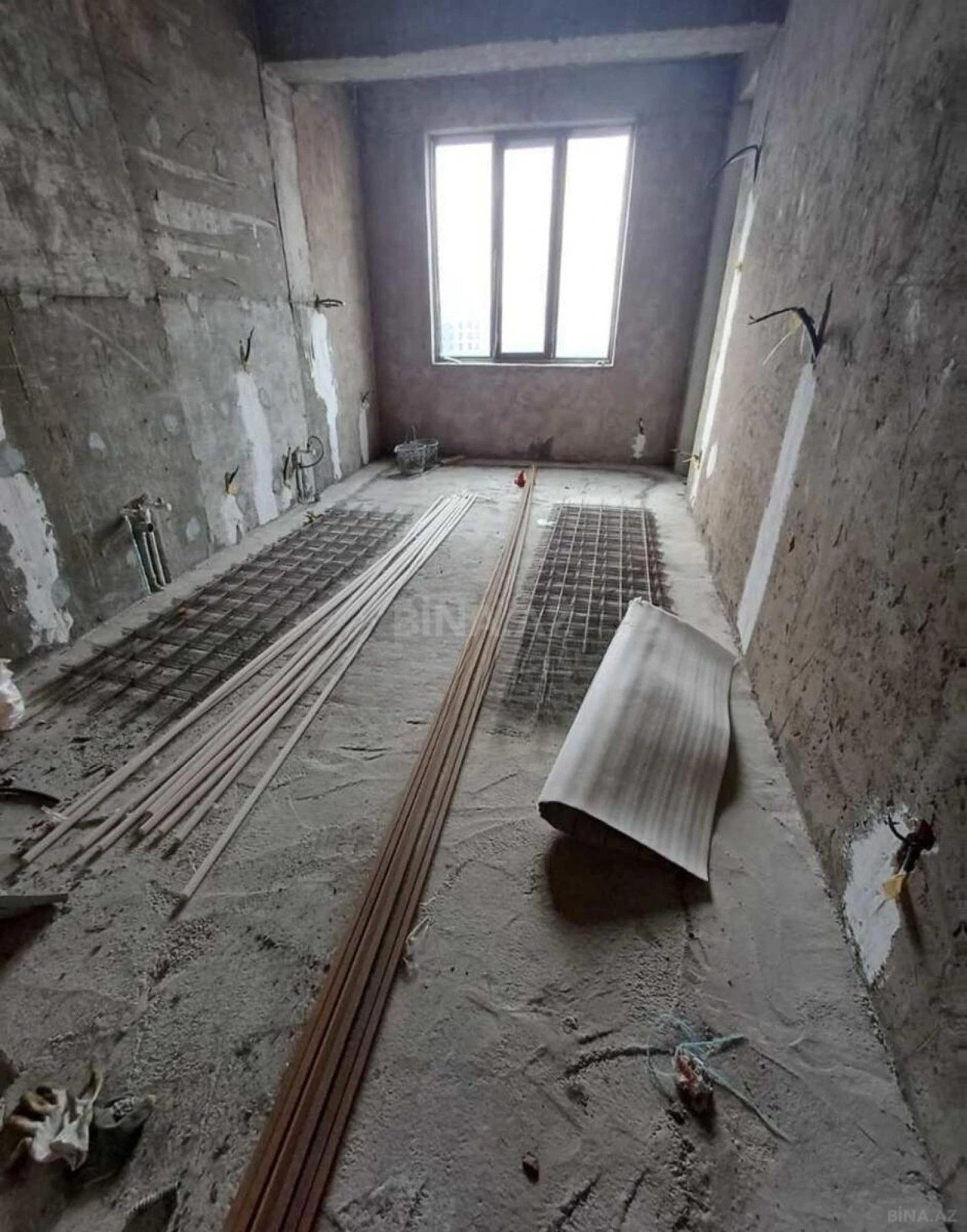 Satılır 3 otaqlı mənzil 110 m²