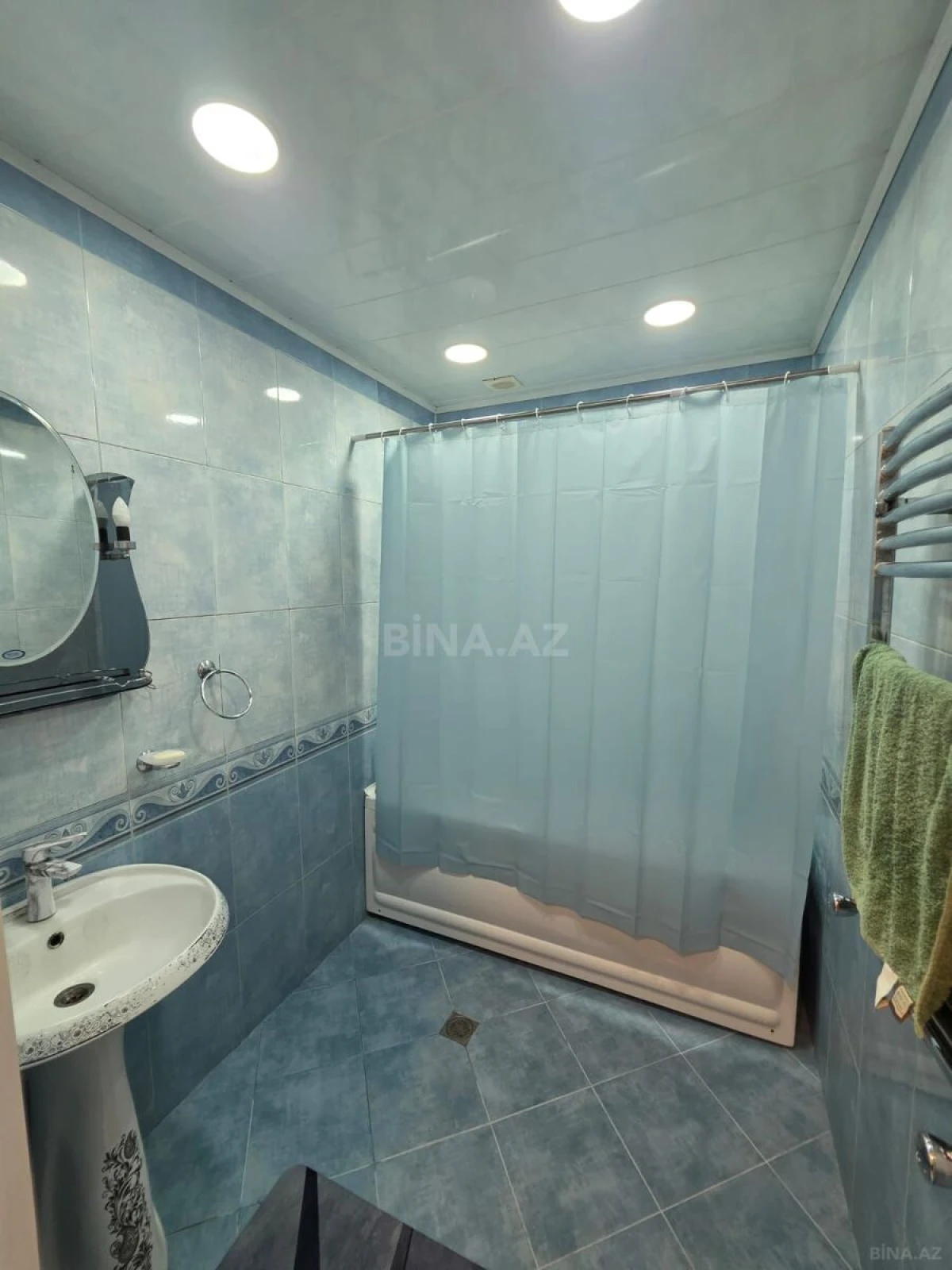 Kirayə verilir 2 otaqlı mənzil 50 m²