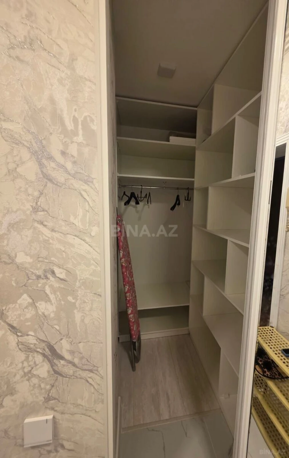 Kirayə verilir 2 otaqlı mənzil 50 m²