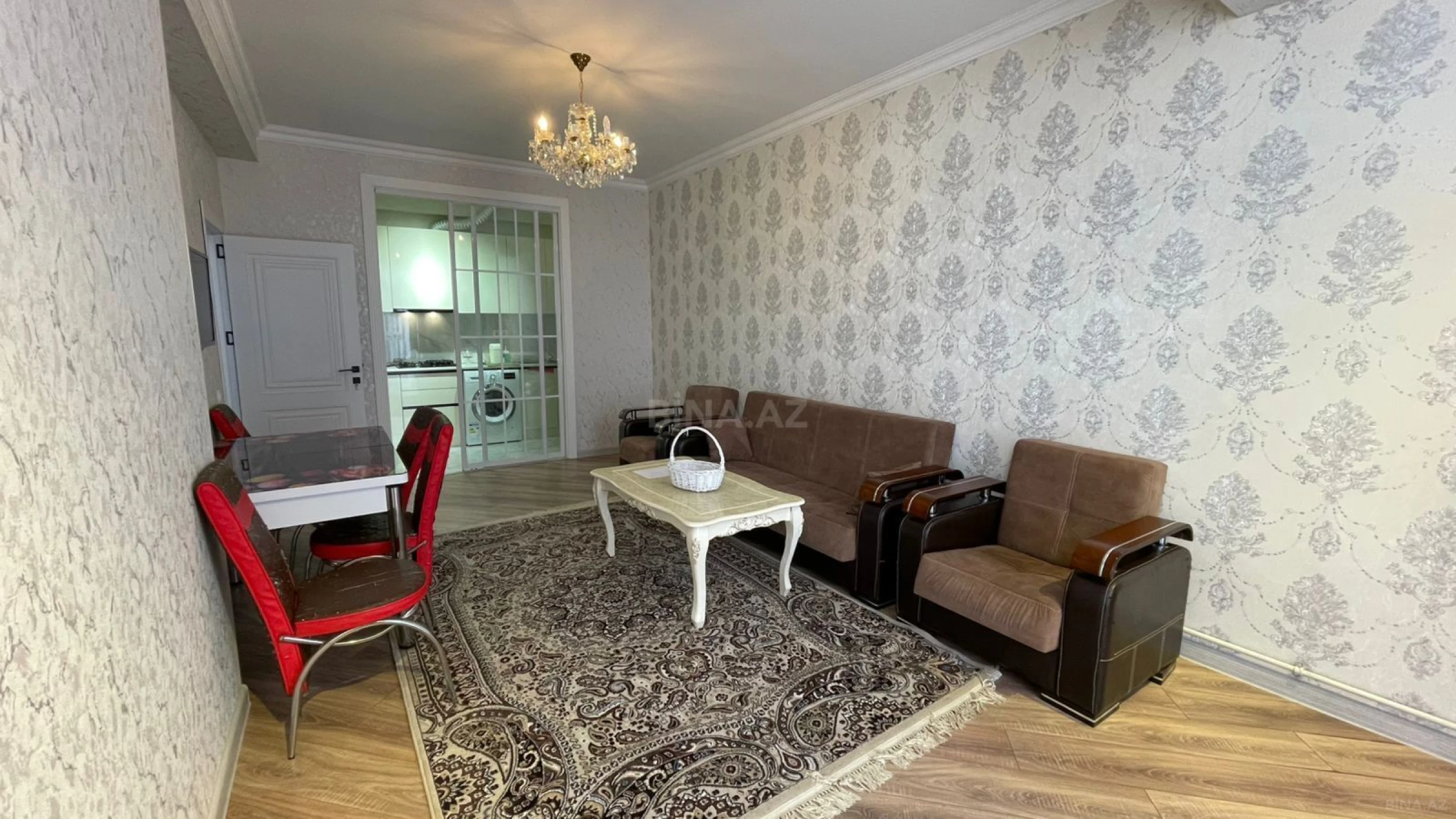 Satılır 2 otaqlı mənzil 65 m²