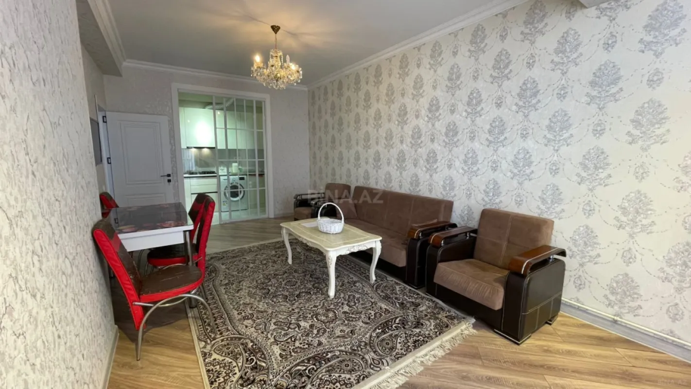 Satılır 2 otaqlı mənzil 65 m²