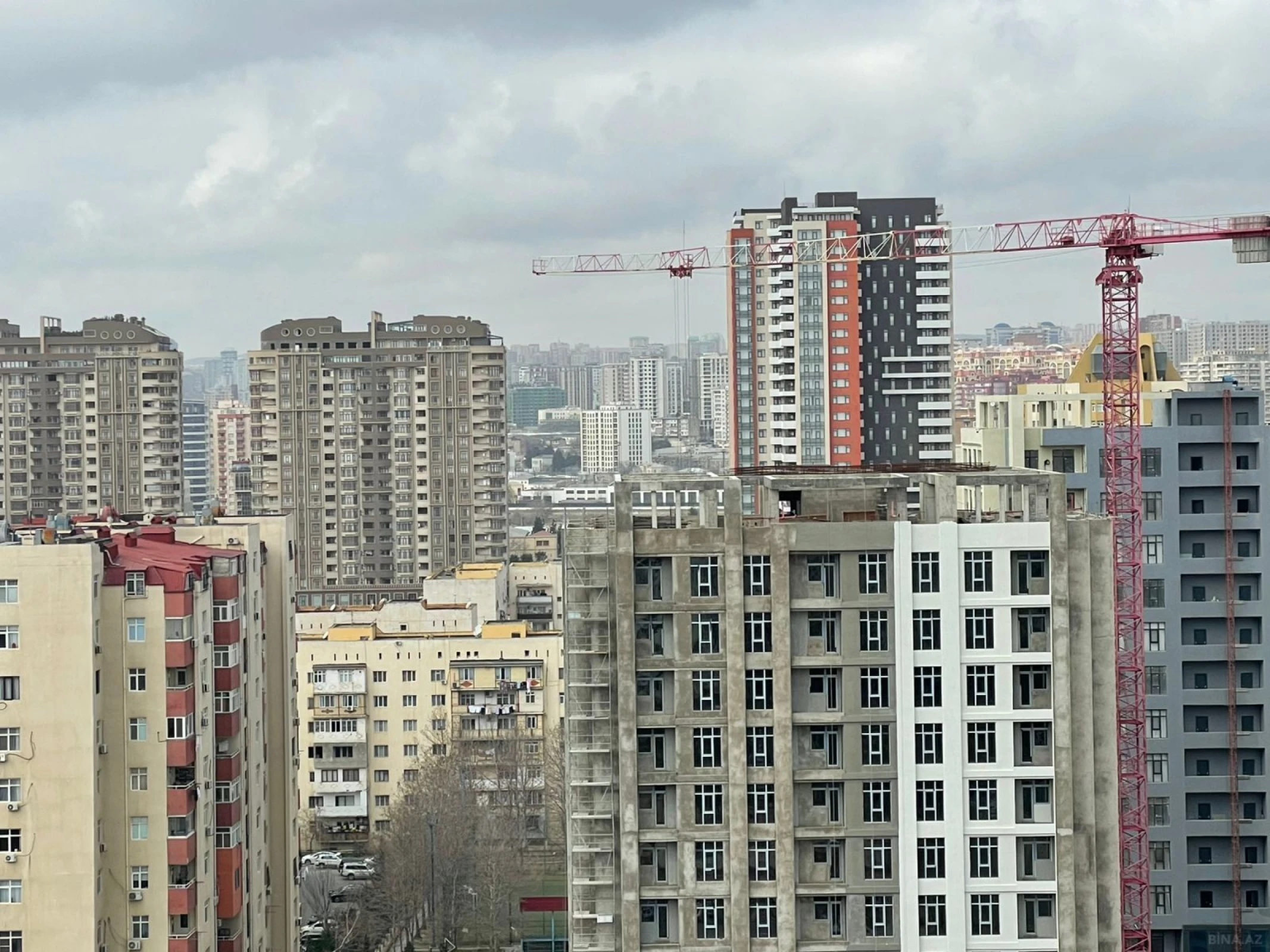 Satılır 2 otaqlı mənzil 65 m²