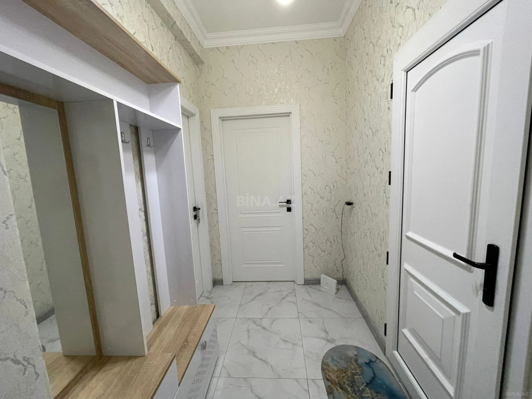 Satılır 2 otaqlı mənzil 65 m²