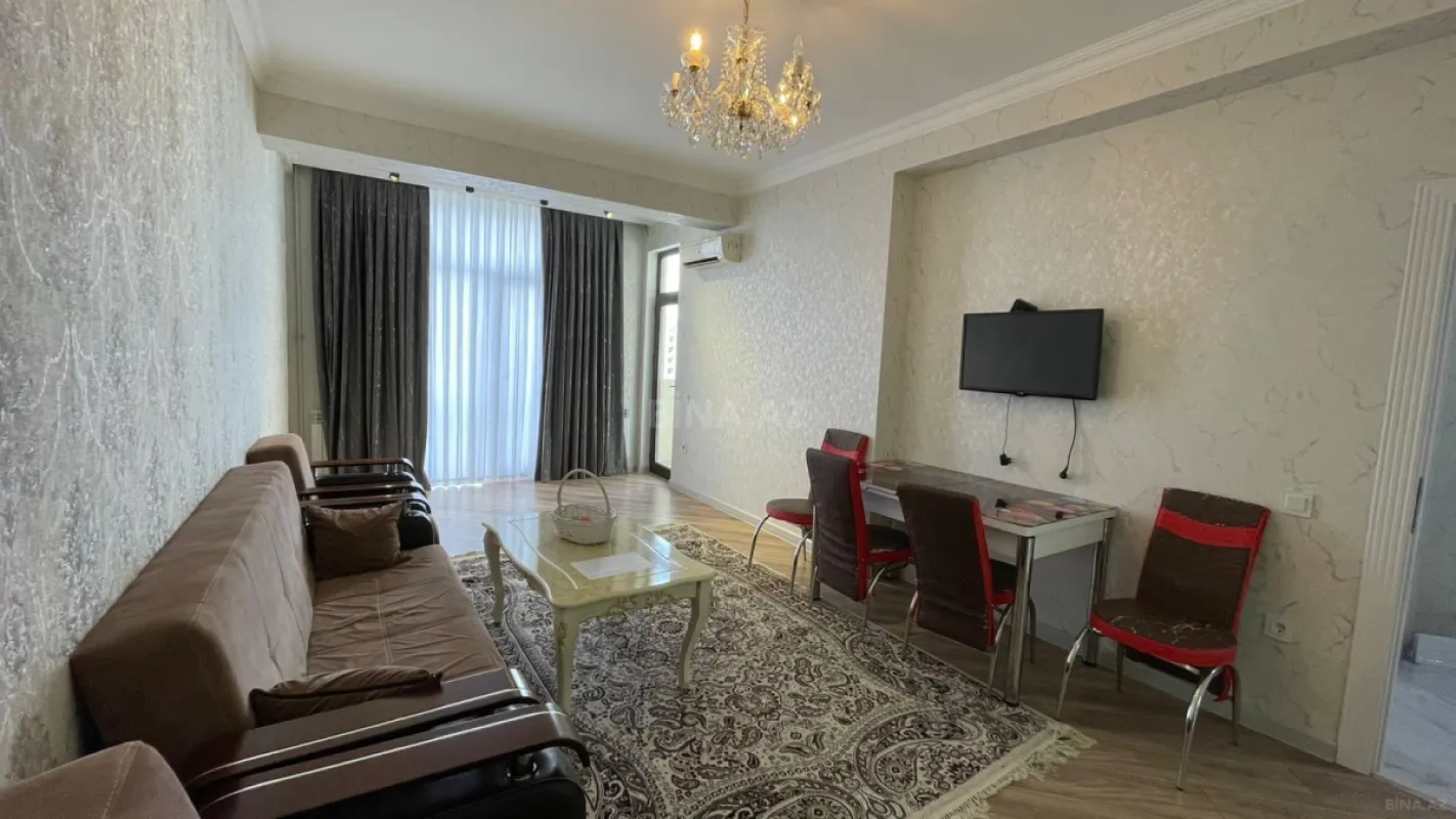 Satılır 2 otaqlı mənzil 65 m²