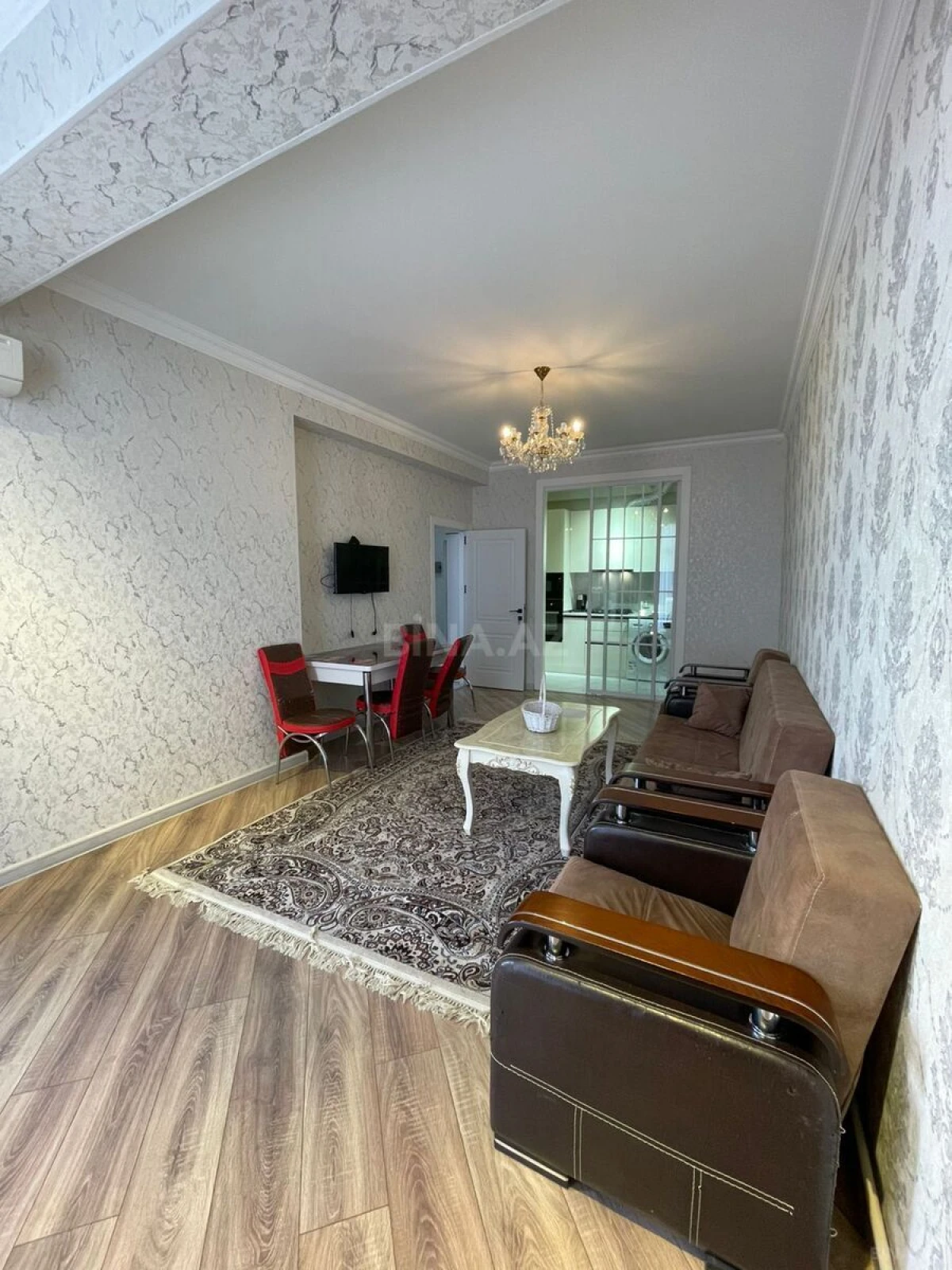 Satılır 2 otaqlı mənzil 65 m²