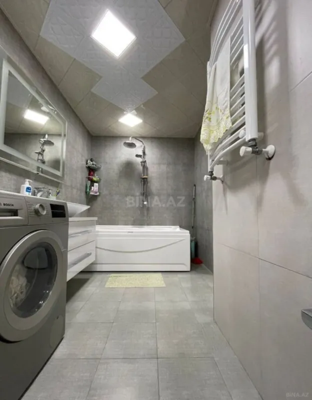 Satılır 2 otaqlı mənzil 78 m²