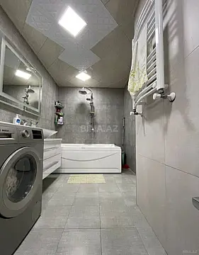 Satılır 2 otaqlı mənzil 78 m²