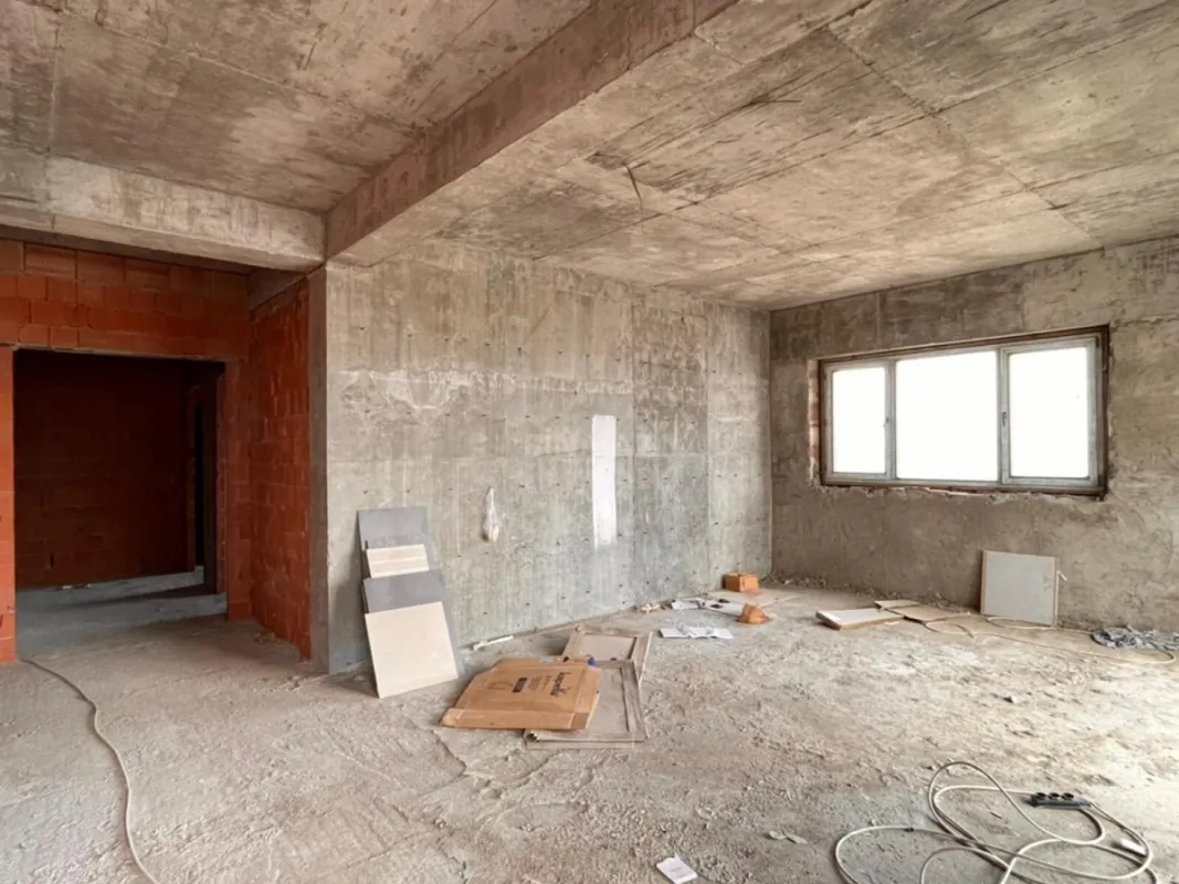 Satılır 3 otaqlı mənzil 157 m²