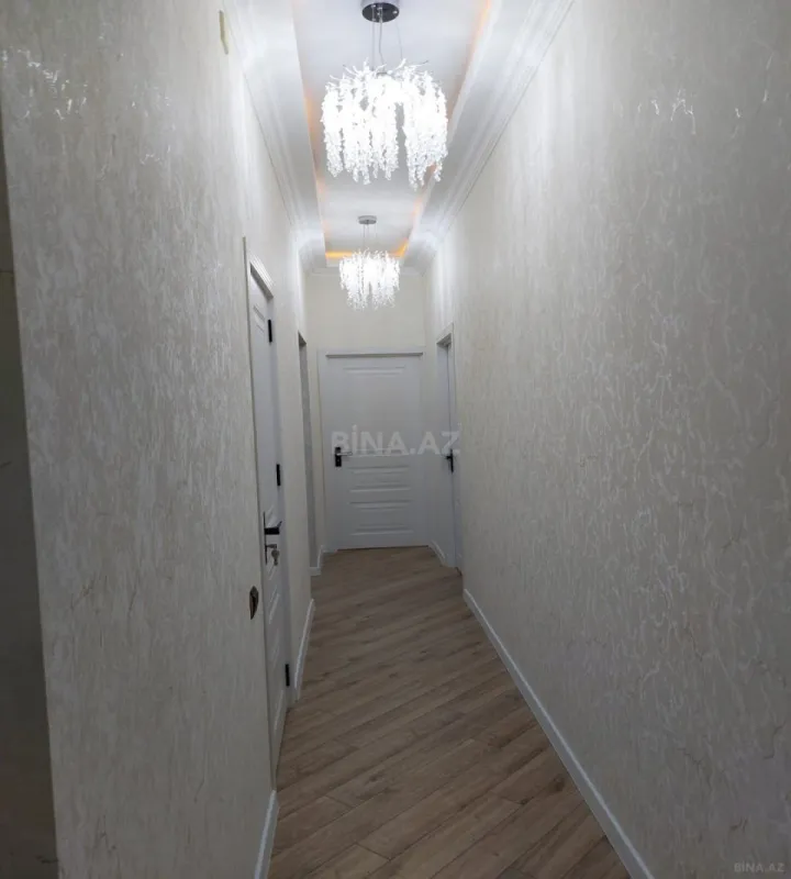 Satılır 2 otaqlı mənzil 63 m²
