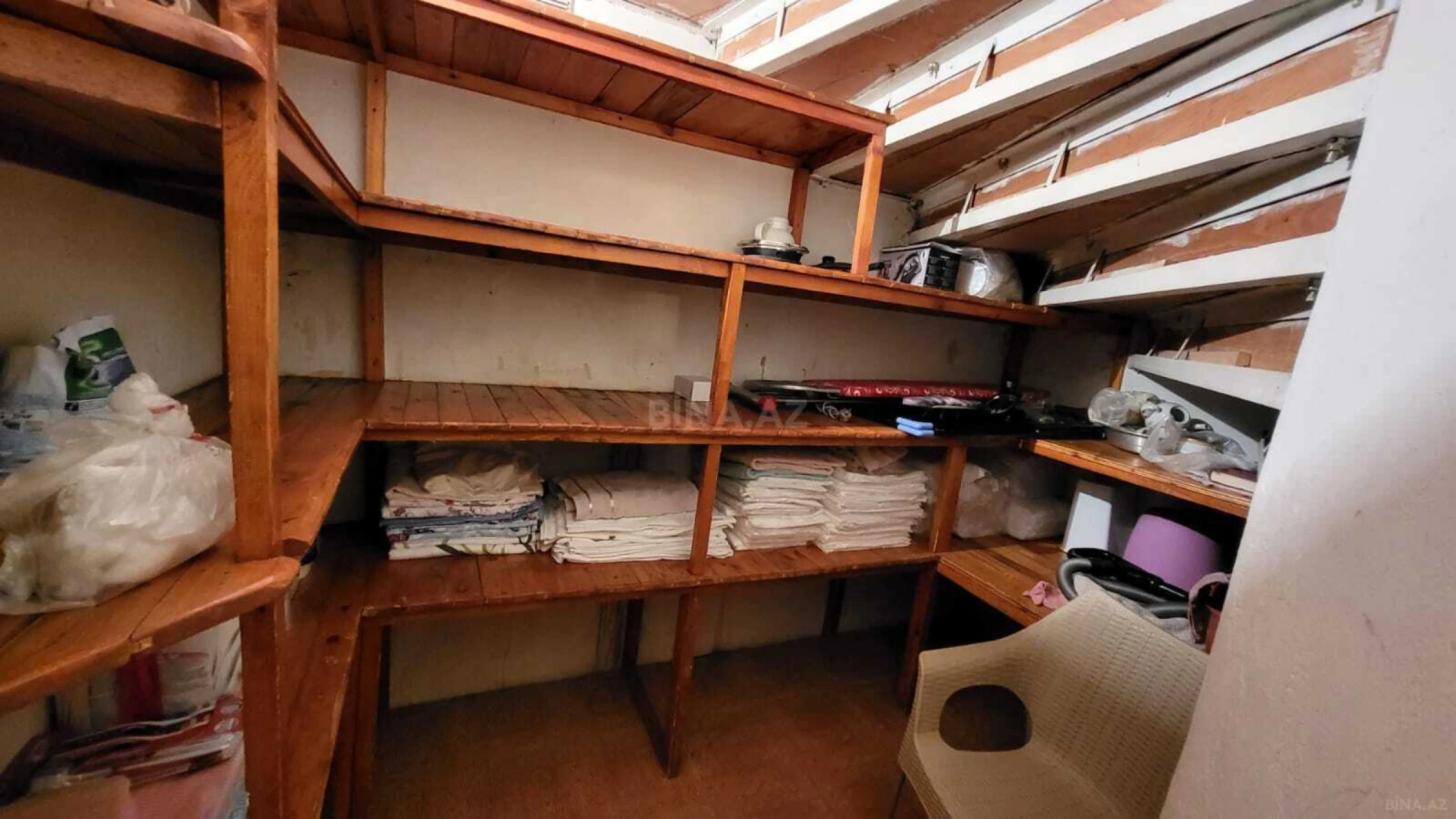 Kirayə verilir obyekt 220 m²