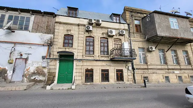 Kirayə verilir obyekt 220 m² — Bakı, Nizami 220.00 m²