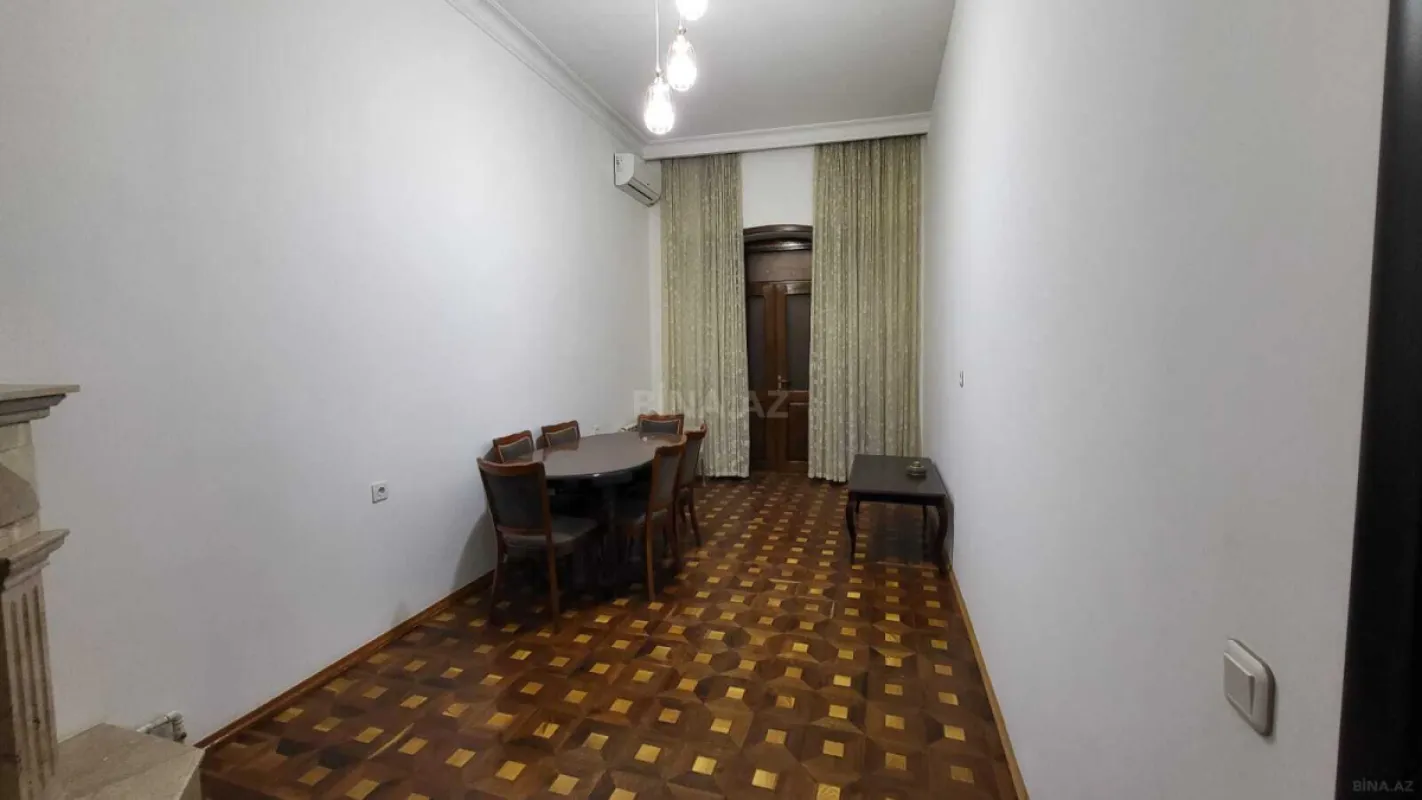 Kirayə verilir obyekt 220 m²