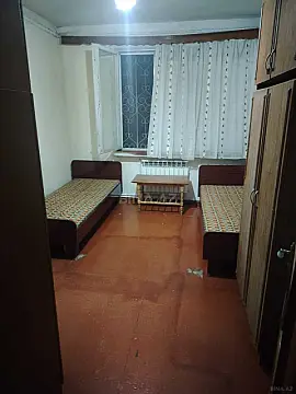 Kirayə verilir 2 otaqlı mənzil 65 m²