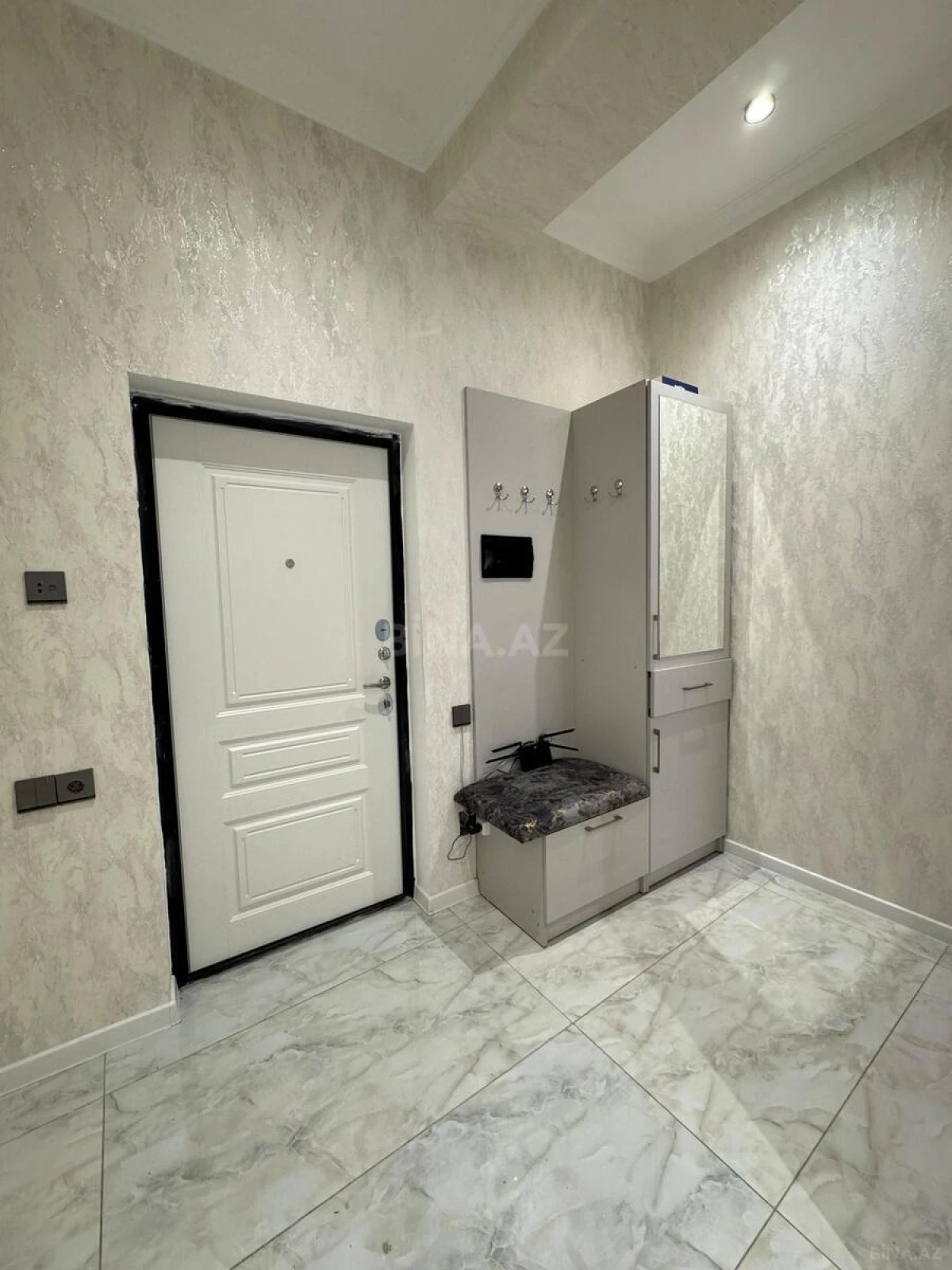 Kirayə verilir 3 otaqlı mənzil 75 m²