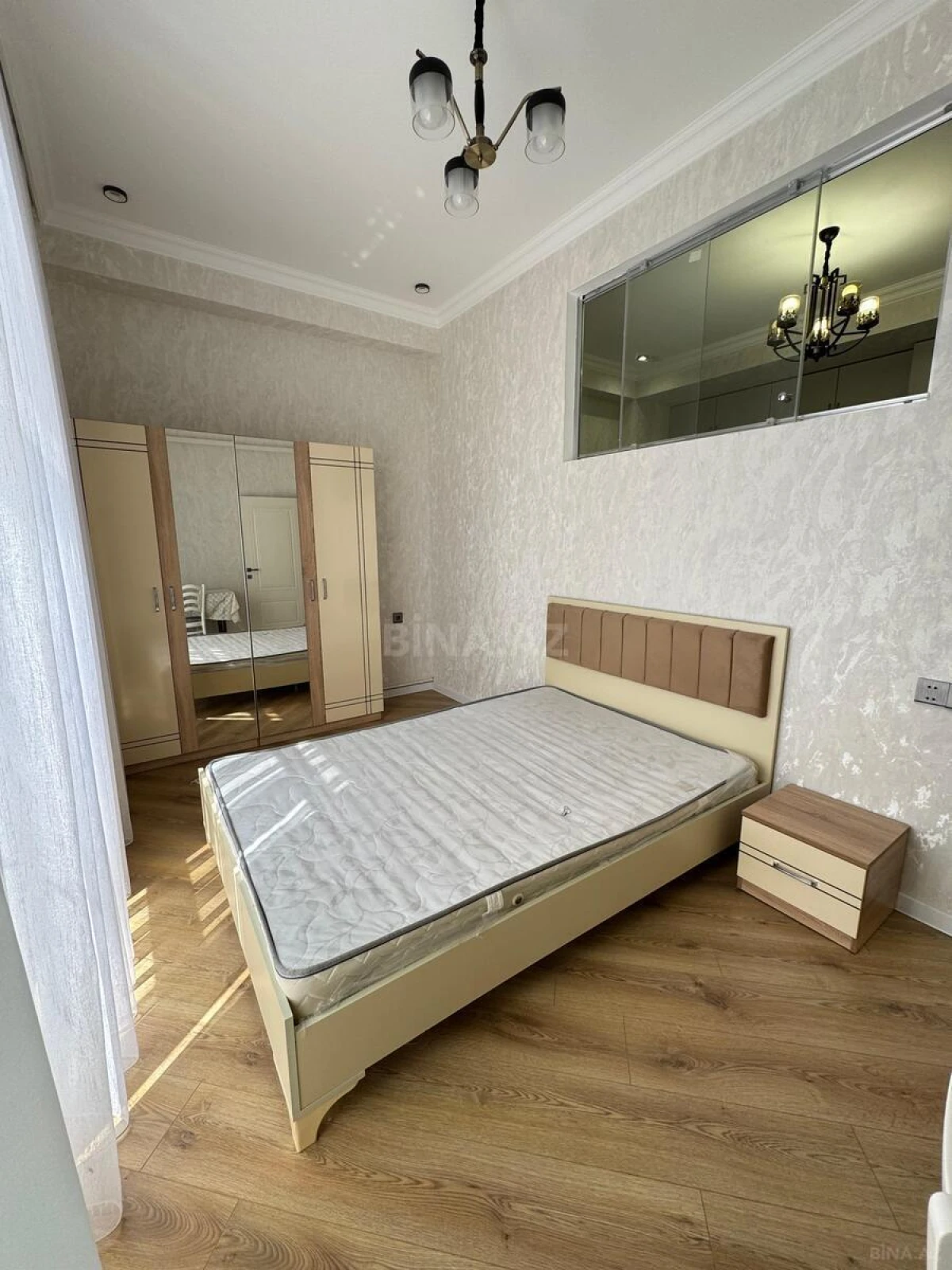 Kirayə verilir 3 otaqlı mənzil 75 m²