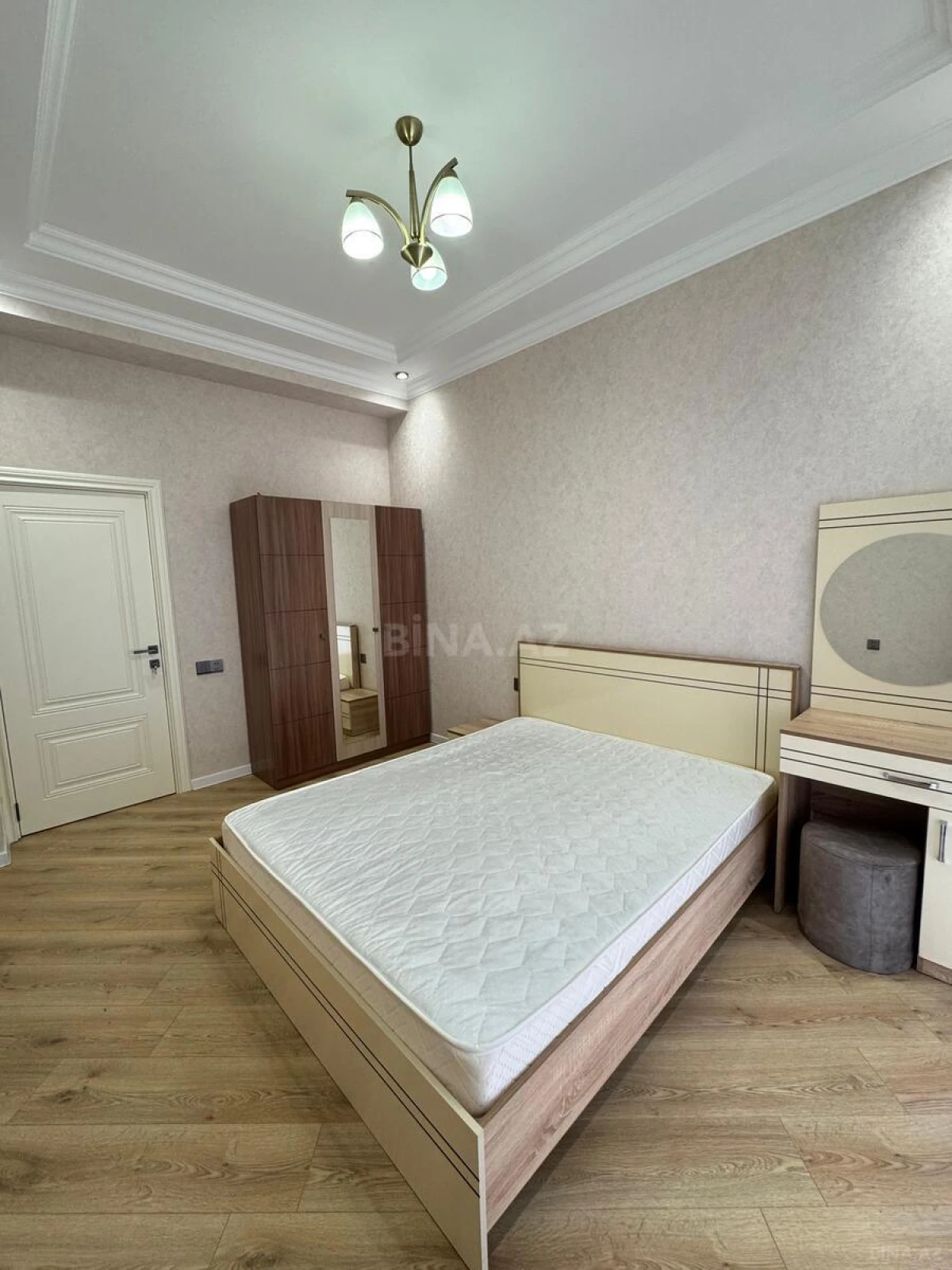 Kirayə verilir 3 otaqlı mənzil 75 m²