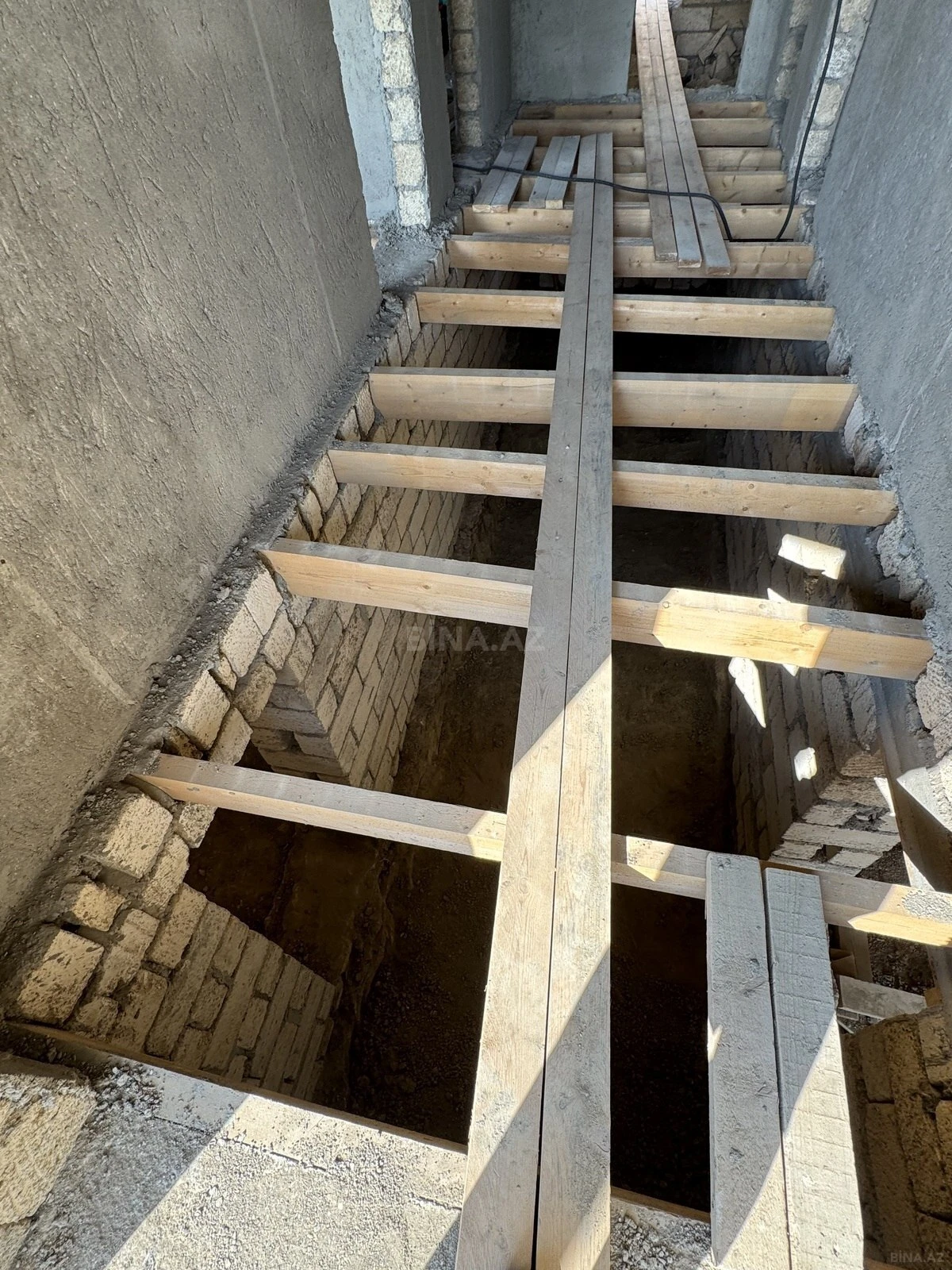 Satılır 4 otaqlı həyət evi 170 m²