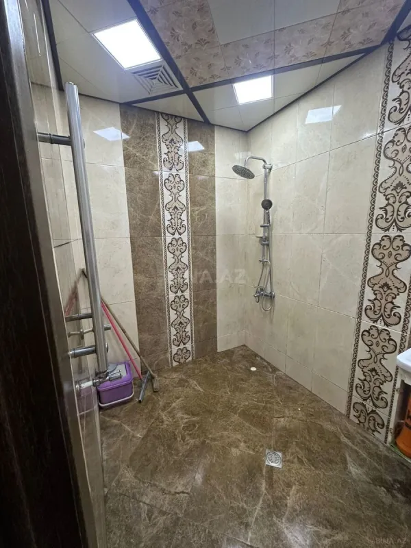Satılır 3 otaqlı mənzil 127 m²
