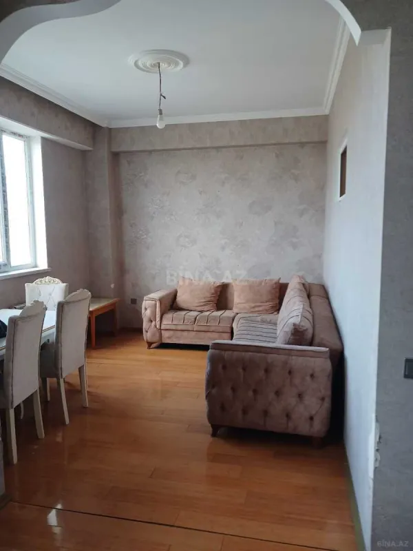 Kirayə verilir 2 otaqlı mənzil 52 m²