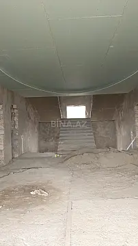 Satılır 6 otaqlı həyət evi 300 m²