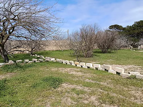 Satılır torpaq sahəsi 8 m²