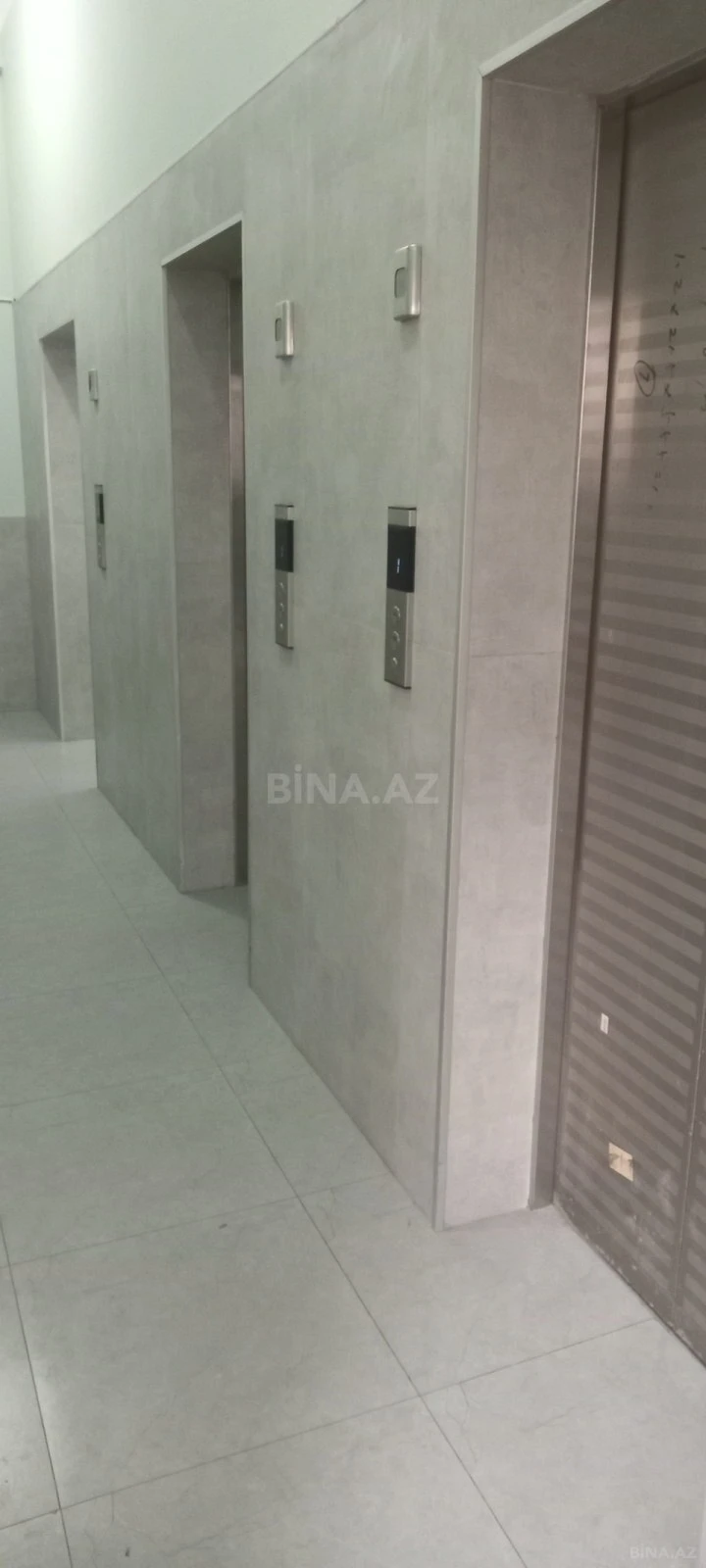 Satılır 1 otaqlı mənzil 34 m²