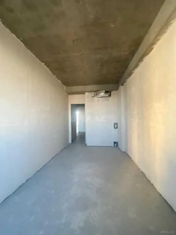 Satılır 3 otaqlı mənzil 167 m²