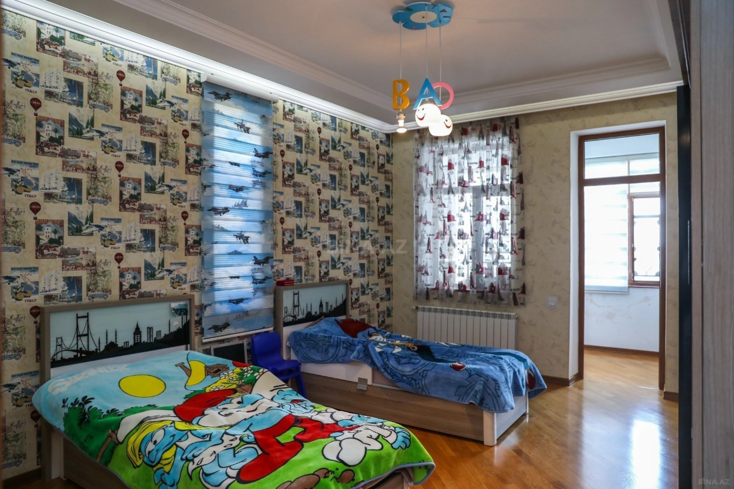 Satılır 10 otaqlı həyət evi 1000 m²