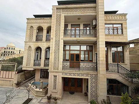 Satılır 10 otaqlı həyət evi 1000 m² — Bakı, Nəsimi 10 otaq 1000.00 m²