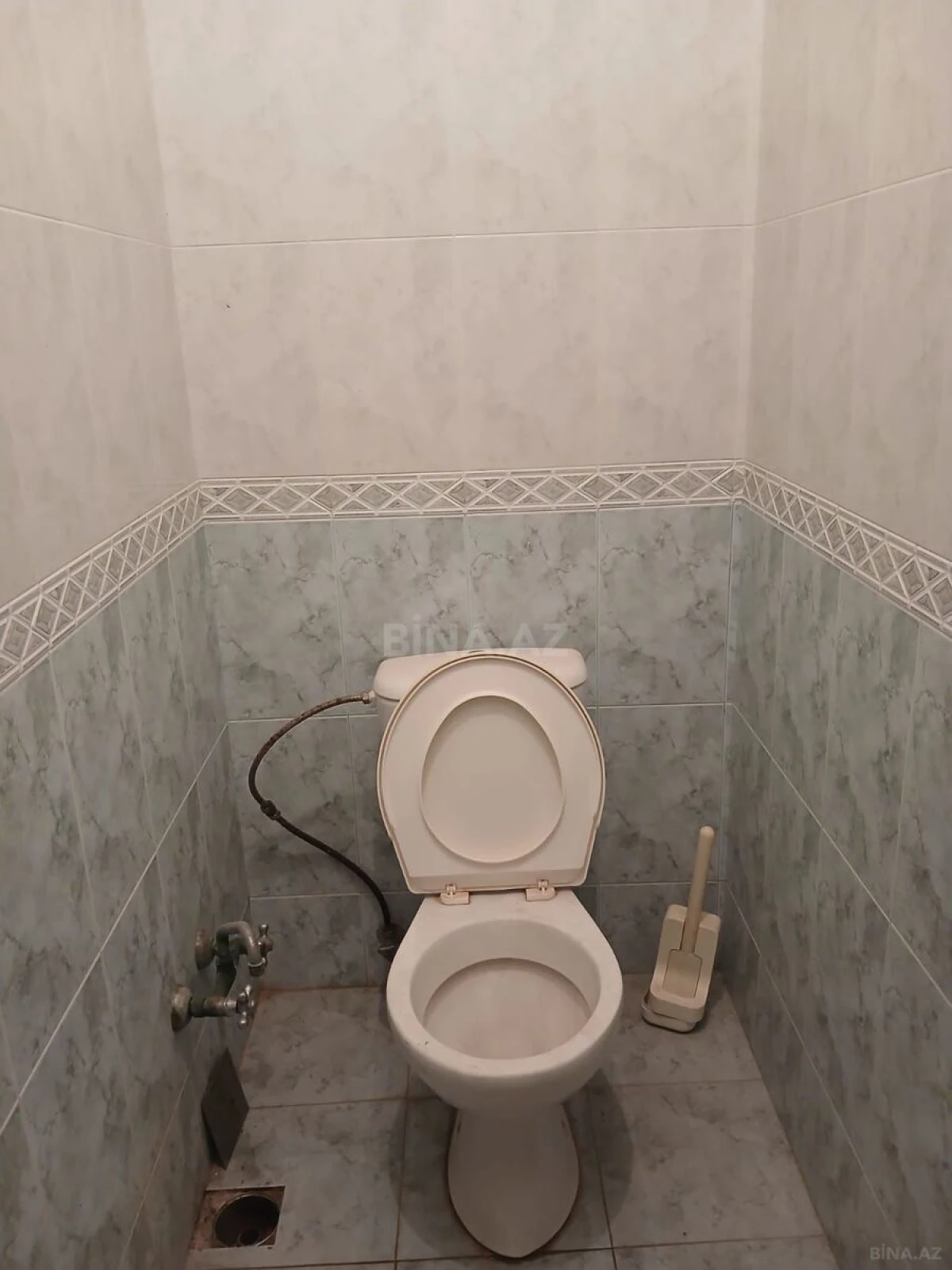 Kirayə verilir obyekt 555 m²