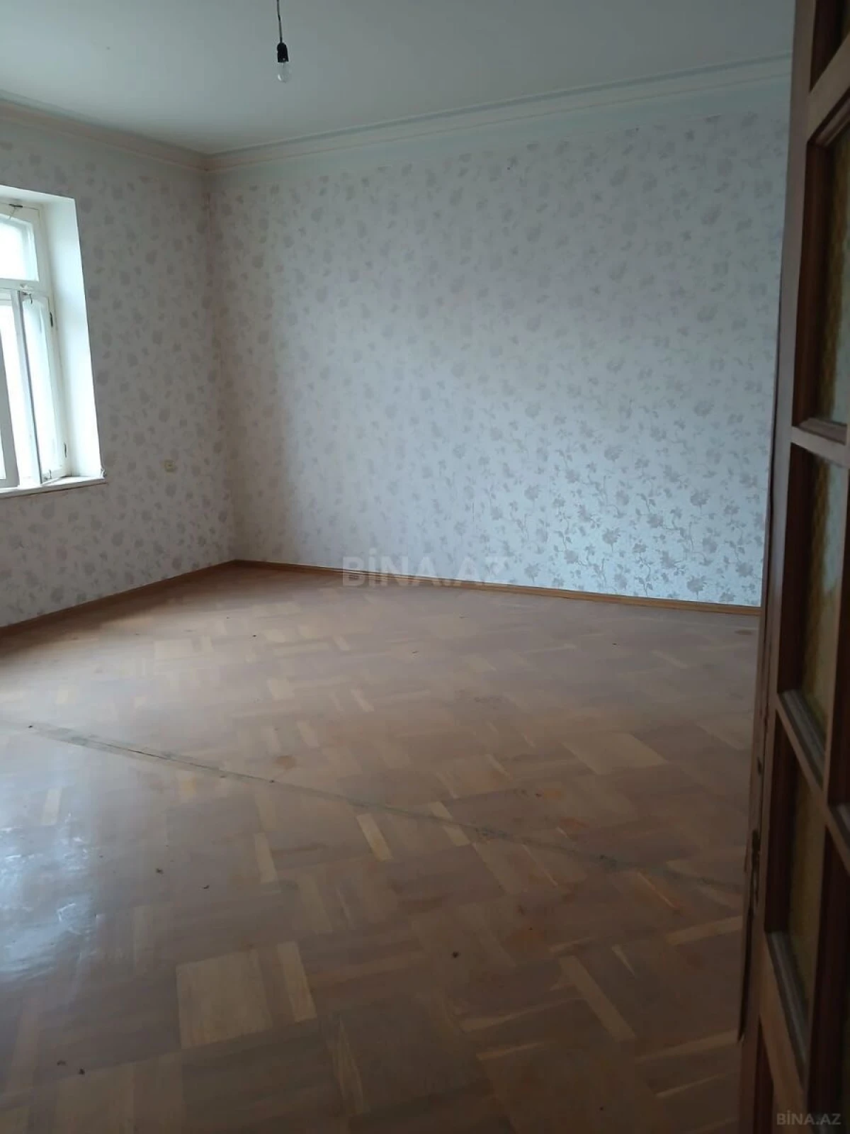 Kirayə verilir obyekt 555 m²