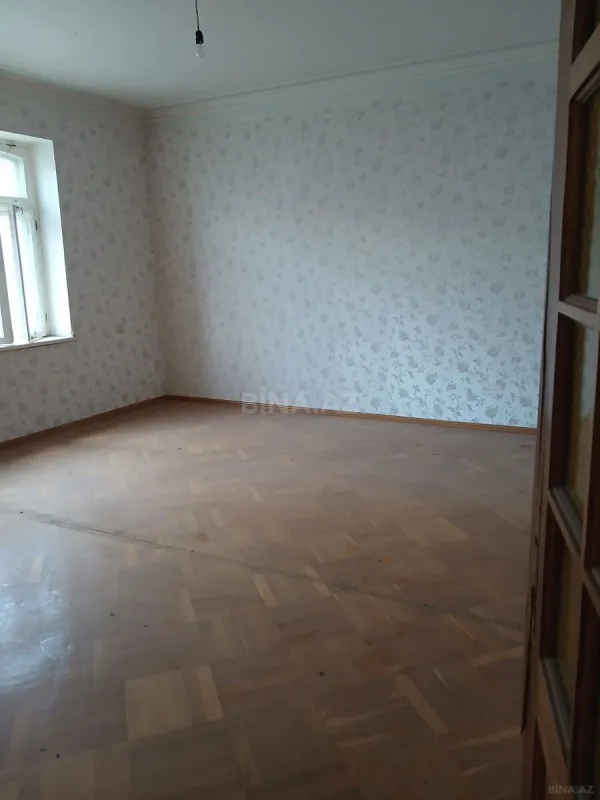 Kirayə verilir obyekt 555 m²