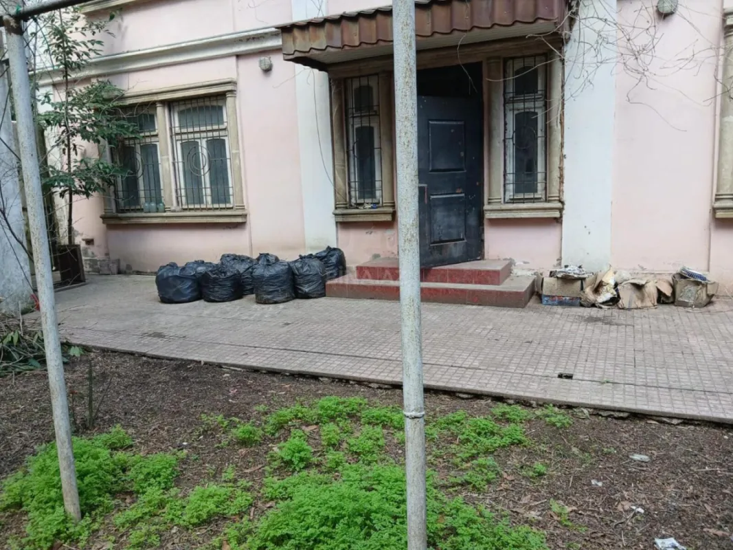 Kirayə verilir obyekt 555 m²