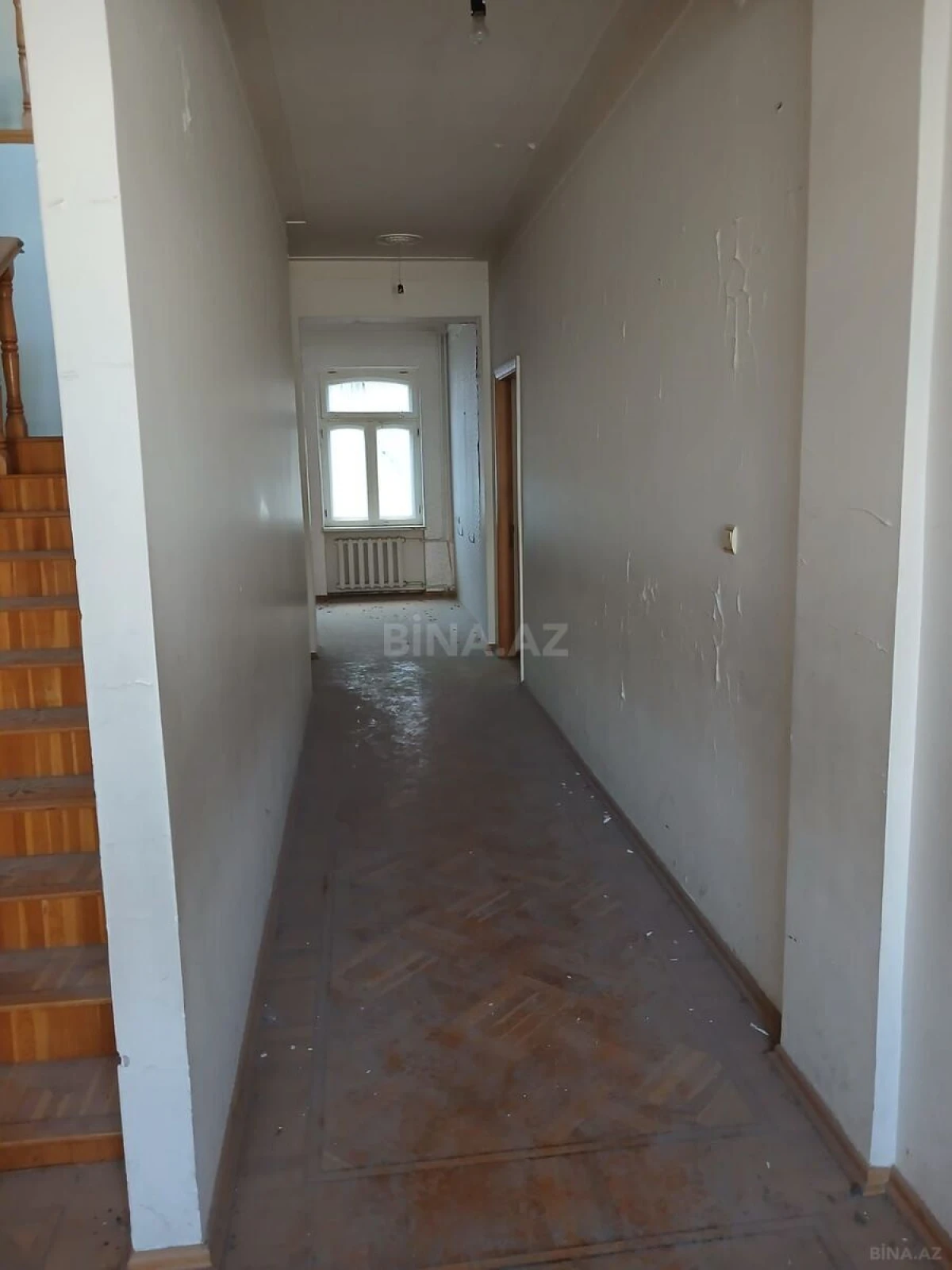 Kirayə verilir obyekt 555 m²