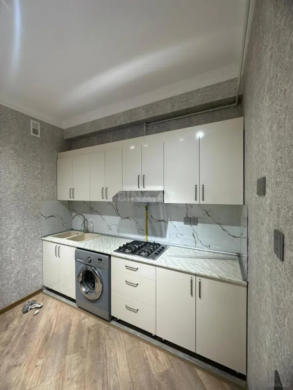 Kirayə verilir 2 otaqlı mənzil 65 m²