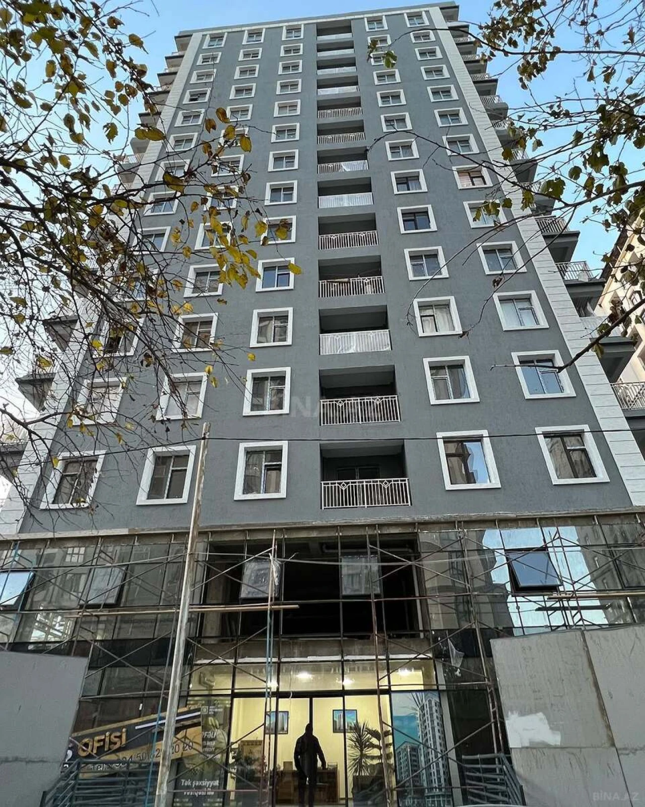 Satılır 3 otaqlı mənzil 117 m²