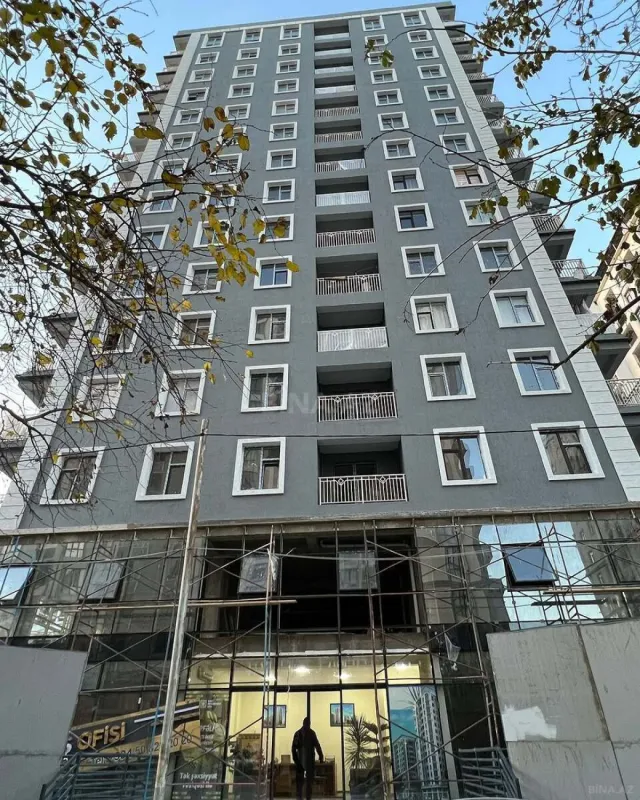 Satılır 3 otaqlı mənzil 117 m²