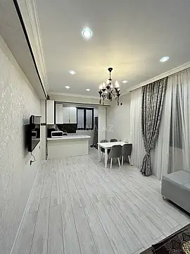 Kirayə verilir 2 otaqlı mənzil 62 m²