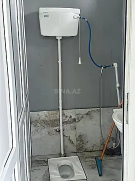 Satılır obyekt 248 m²