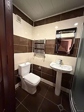 Kirayə verilir 2 otaqlı mənzil 65 m²