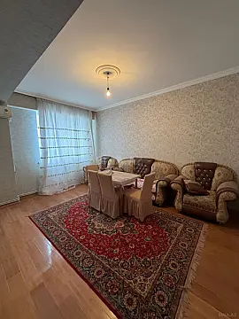 Kirayə verilir 2 otaqlı mənzil 65 m²