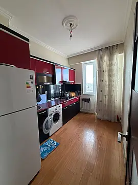 Kirayə verilir 2 otaqlı mənzil 65 m²