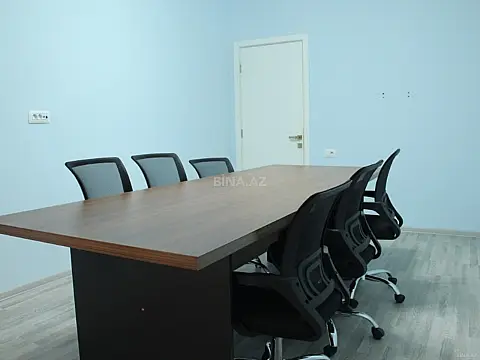 Kirayə verilir 4 otaqlı ofis 177 m²