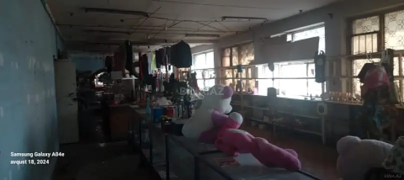 Satılır obyekt 310 m²