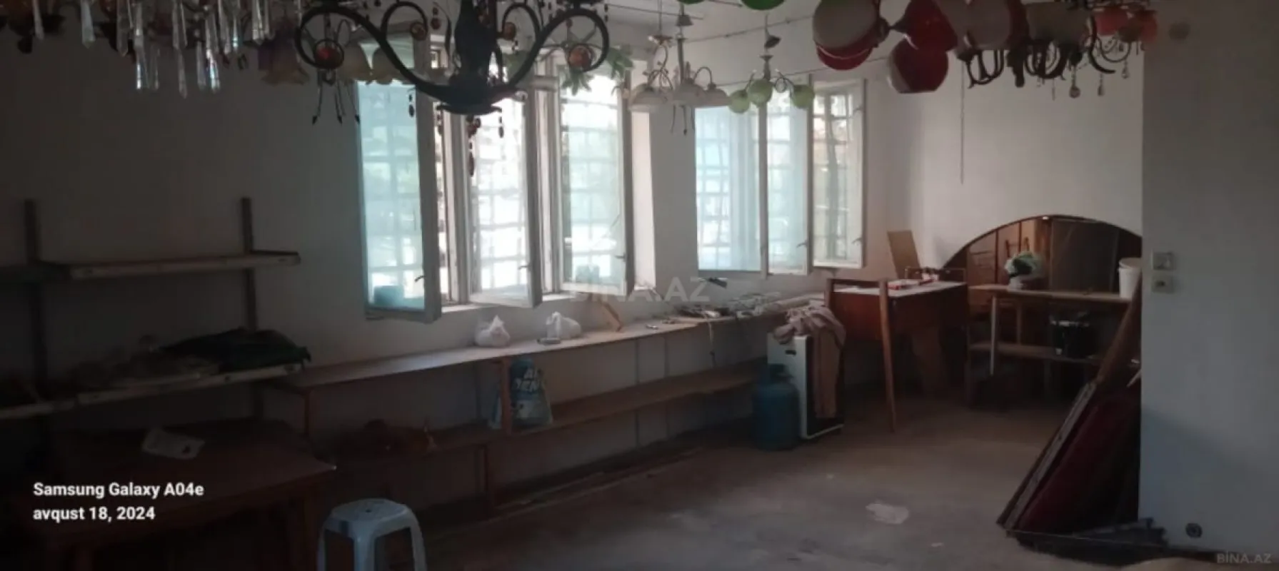 Satılır obyekt 310 m²