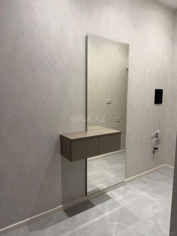 Satılır 3 otaqlı mənzil 84 m²