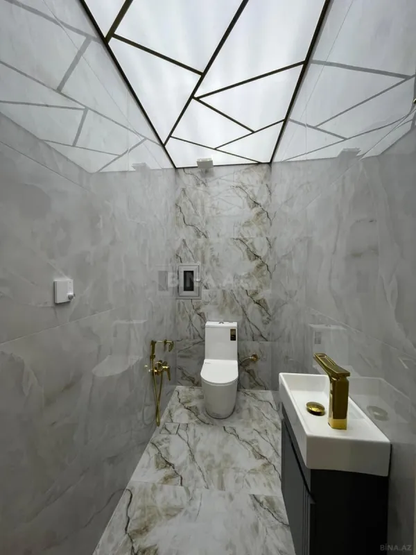 Satılır 3 otaqlı mənzil 110 m²